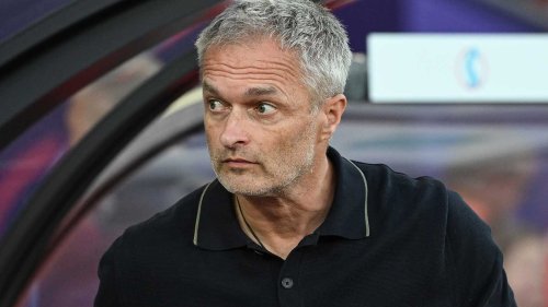 "Man muss auch Eier haben!" Bundestrainer Christian Wück bei der EM in der Kritik - Zuspruch und Rat von DFB-Legende | SPOX