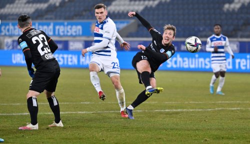 3. Liga: Tabellenführer Magdeburg schießt Duisburg ab
