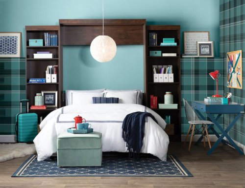 A Murphy Bed Saves Space in Your Guest Room Without Compromising on Comfort