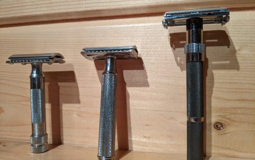 How to Use a Safety Razor: Everything You Need to Know, with Expert Advice