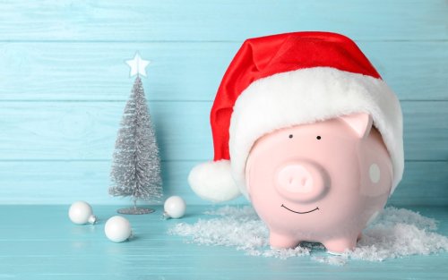 How to Enjoy Christmas on a Budget – Affordable Gifts, Decorations & Shopping Hacks