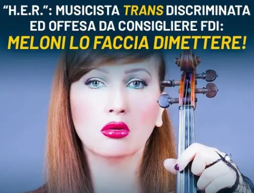 Bergamo, musicista transessuale discriminata ed offesa da consigliere di Fratelli d’Italia: “Meloni lo faccia dimettere”