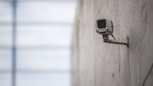 Kameraövervakning ger positiv effekt – men inte mot våldsbrott - P4 Stockholm