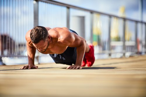 The 20-Minute 'No Excuses' Navy SEAL Bodyweight Workout