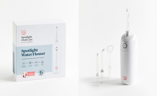 Spotlight Oral Care Water Flosser - Everywearable