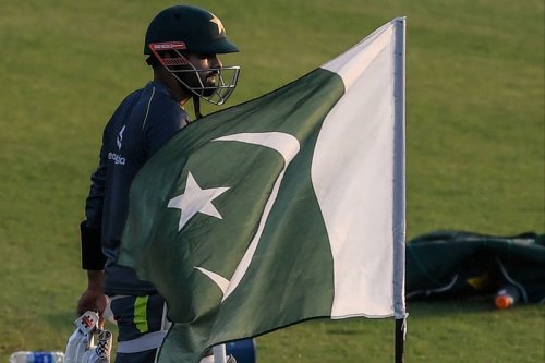 England to decide on Pakistan tour within 48 hours amid security fears