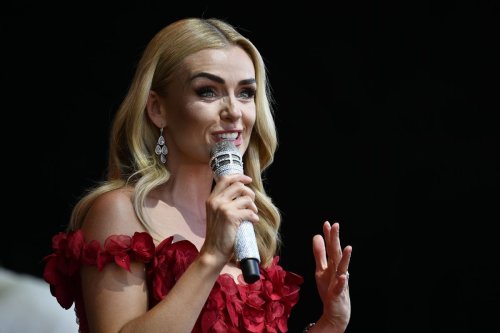 ‘I can’t perform!’ Katherine Jenkins blasts British Airways for lost bags ahead of Pope Christmas concert