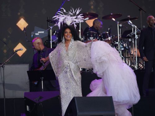 Diana Ross reels off the hits during legends slot at Glastonbury