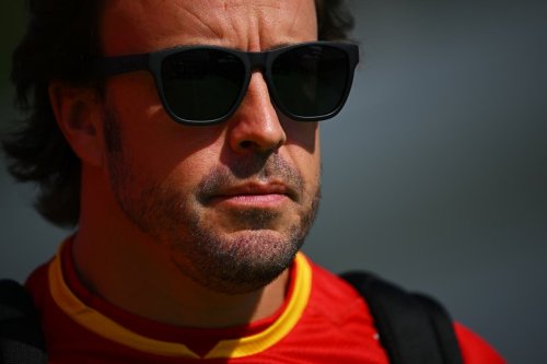F1 news: Fernando Alonso accuses FIA race stewards of incompetence after Miami penalty