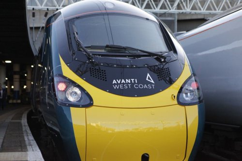 Avanti West Coast handed contract extension