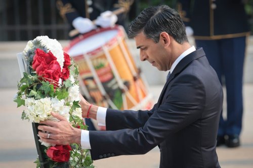 Rishi Sunak lays wreath at Arlington National Cemetery on first day of US visit