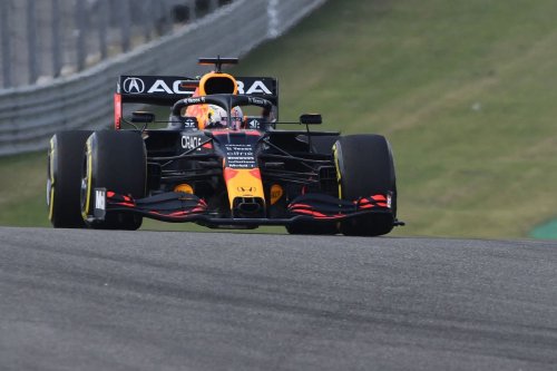 Verstappen calls Hamilton a ‘stupid idiot’ as title rivals clash