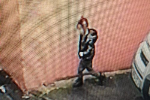 Police Searches Continue For Girl Who Knocked On Door And Said She Was 