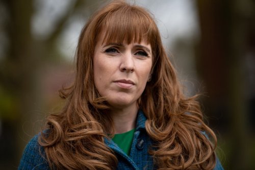 Rayner defends voluntary redundancy plan as Labour launches workers’ charter