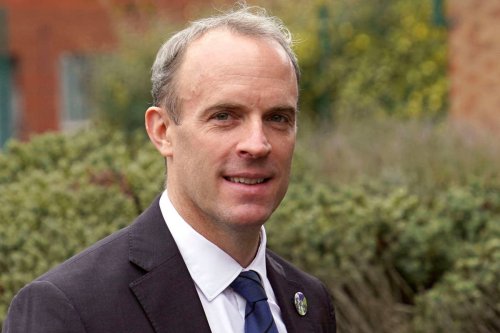 Dominic Raab: Ex-convicts to fill staff shortages at pubs