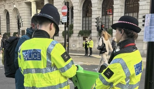 Nearly 1,000 ‘Lycra lout’ cyclists fined in City of London Police crackdown