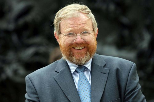 Bill Bryson to exit retirement to pen new book The Secret History of Christmas