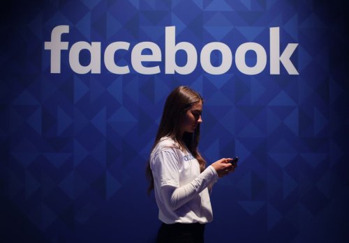 $1tn Facebook victory: shares soar as social network sees off lawsuit