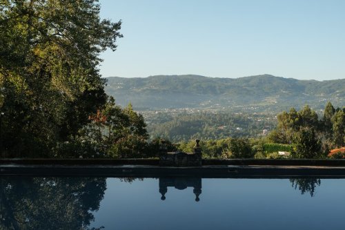 Death doulas and bereavement circles: the rise of grief tourism