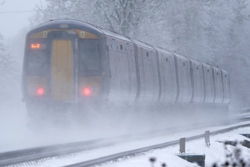 London travel news LIVE: Storm Nelson weather warning for Gatwick Express, Southern and Thameslink services