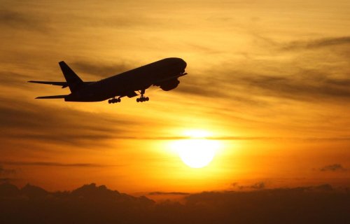 Scientists voice ‘concern’ over rise in foreign travel this summer