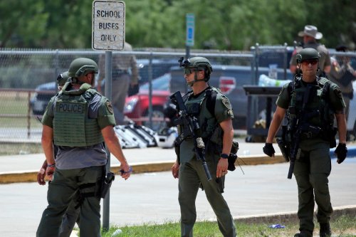 At least 18 children dead in Texas primary school shooting