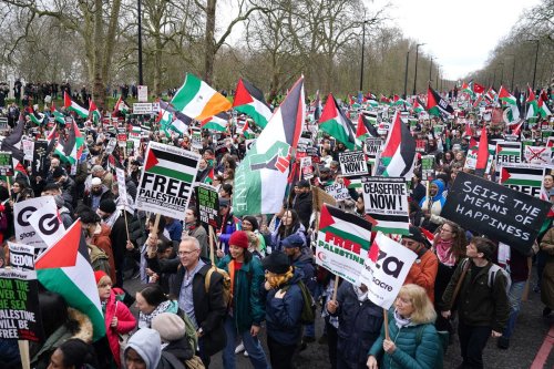 Met Police vow ‘swift’ action as pro-Palestinian protests return to central London