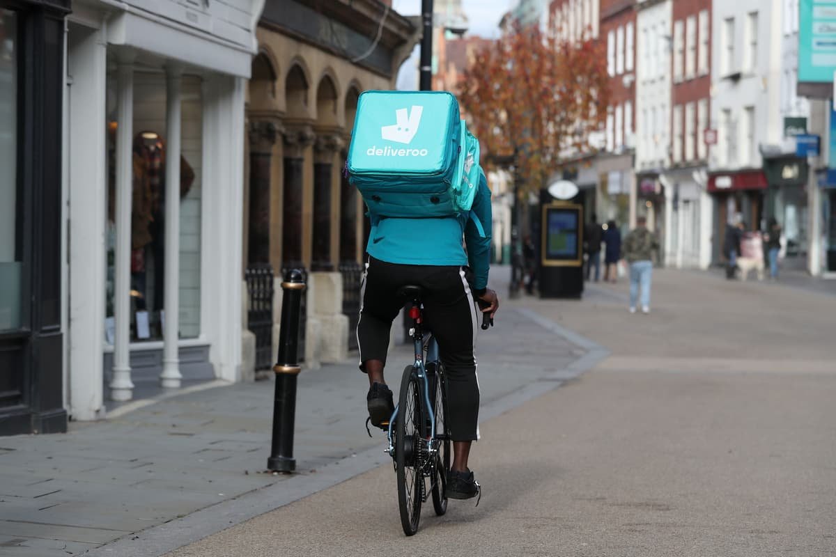 Deliveroo in talks over £2.7 billion buyout proposal from DoorDash