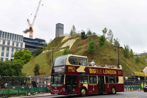 Marble Arch Mound mocked on social media