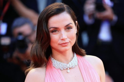 Ana De Armas Sensed Marilyn Monroe s Presence On Blonde Set Flipboard