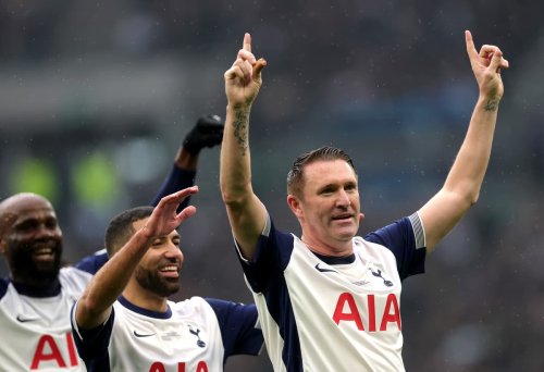 Tottenham Legends 6-2 AC Milan Glorie: Robbie Keane scores first-half hat-trick in thumping win