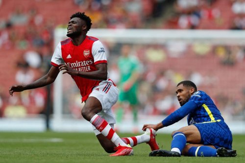 Partey injury scare as Arsenal star limps off during Chelsea friendly