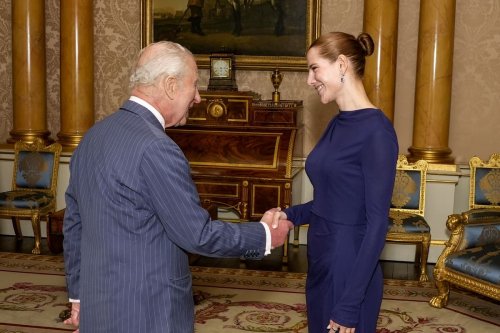 King greets Ecuador’s influencer first lady who was inspired by Diana