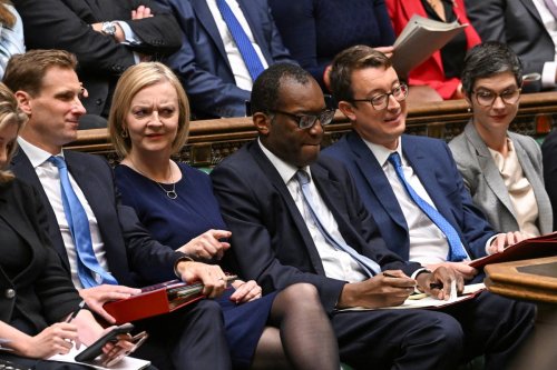 Liz Truss and Kwasi Kwarteng promise to work ‘closely’ with OBR after meeting amid market turmoil
