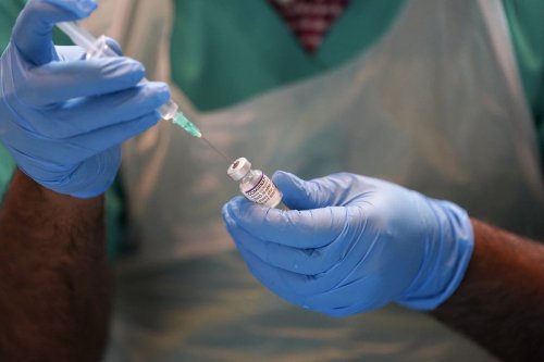 Be tolerant of everyone’s decision on jabs for children, expert urges parents
