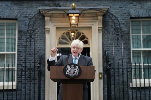‘Farce’ of Johnson resignation honours sparks call for reform