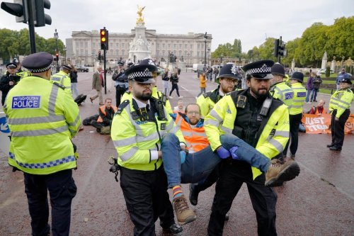 Just Stop Oil protests cost the Metropolitan Police £7.5m
