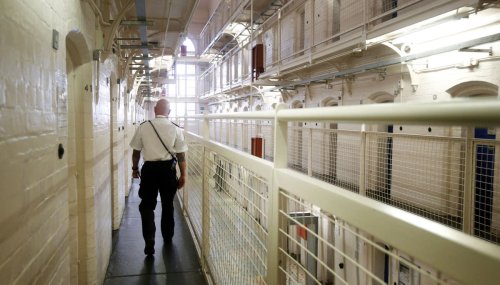 ‘Disappointing’ progress in work to keep women out of prison – report