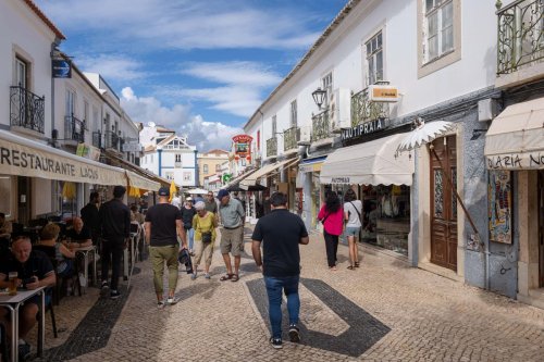 Cheap meals mean the Algarve offers best value for UK holidaymakers – report
