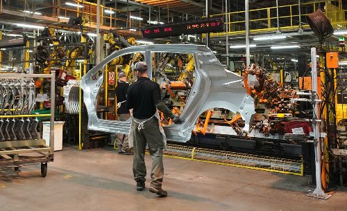 Jobs boost as Nissan to build new electric model and battery plant in UK