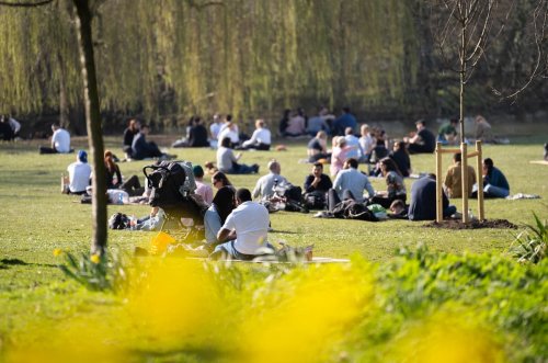 London weather: Capital to be hotter than the Algarve this week as temperatures hit 21C