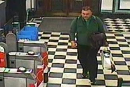 Edgware sex attack: Police release picture of man after woman raped in north London