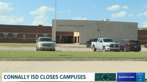 Two teachers die from COVID in same week, leading Texas school to temporarily close