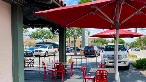 Even after 80 years in Dallas and 20 in Fort Worth, plenty is new at Campisi’s pizza