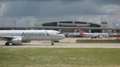 FBI investigating incident on American Airlines flight from Dallas to Albuquerque