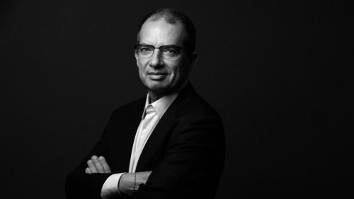 8 burning questions Bernie Sanders and other senators should ask Moderna's Stéphane Bancel