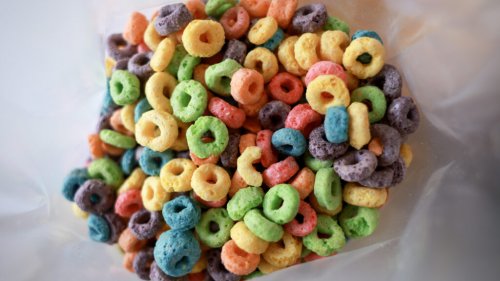 Food companies agree to phase out synthetic dyes, handing MAHA a victory