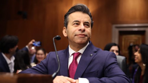 Trump’s picks to run FDA and NIH win approval from Senate’s health committee