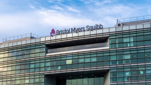 Patient dies in Bristol Myers Squibb autoimmune CAR-T trial