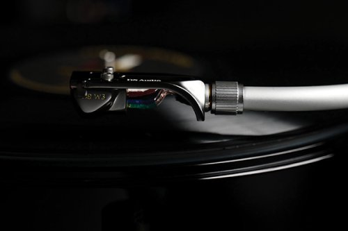 Spin Doctor #11: Alternative Phono Cartridge Technologies and the DS Audio DS-W3 optical cartridge system